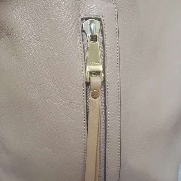 Chloé calf skin tote with zip side pocket Authentic - Picture 9 of 13